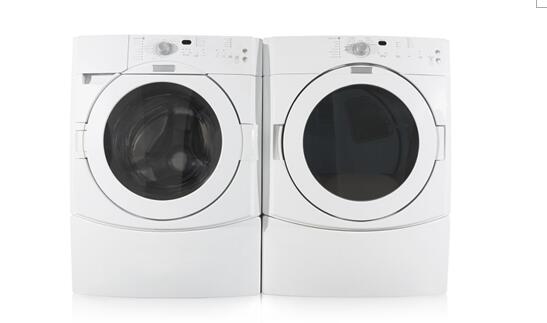 同步電機(jī)與步進(jìn)電機(jī)的性能對比分析