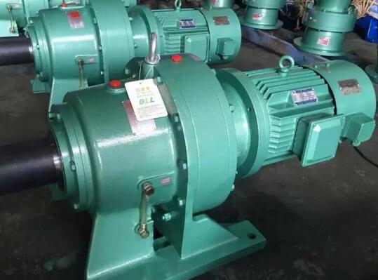 塔吊24千瓦電機(jī)的電流大小是多少？