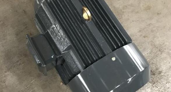 單相電機(jī)啟動電容啟什么作用（詳解單相電機(jī)啟動電容的作用與原理）