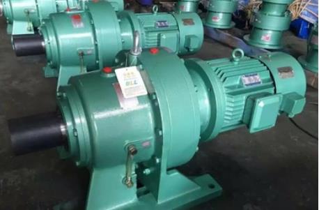 為什么單相電機要接運行電容（詳解單相電機運行電容的作用原理）