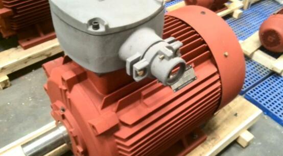 正反轉(zhuǎn)用哪種電機(jī)，電機(jī)正反轉(zhuǎn)的選擇和應(yīng)用