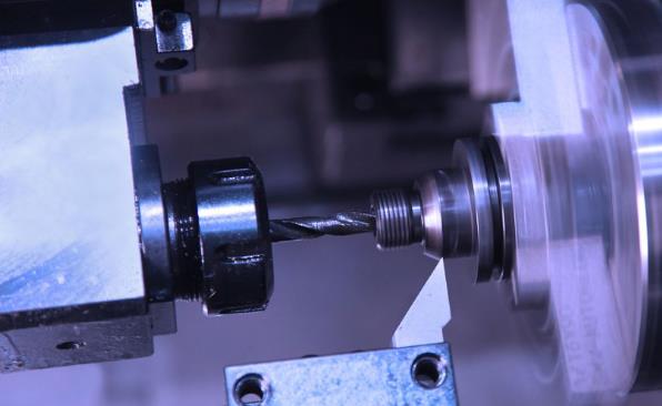 力矩電機(jī)能用帶傳動(dòng)嗎，討論力矩電機(jī)與帶傳動(dòng)的適用性