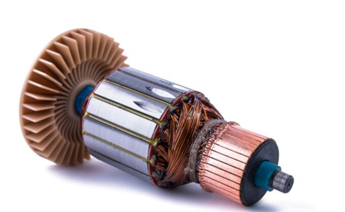 單相電雙相電三相電機(jī)，電機(jī)的基本知識和分類介紹