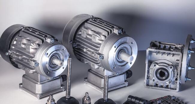 三相15kw電機轉(zhuǎn)速，詳解15kw電機的運轉(zhuǎn)速度